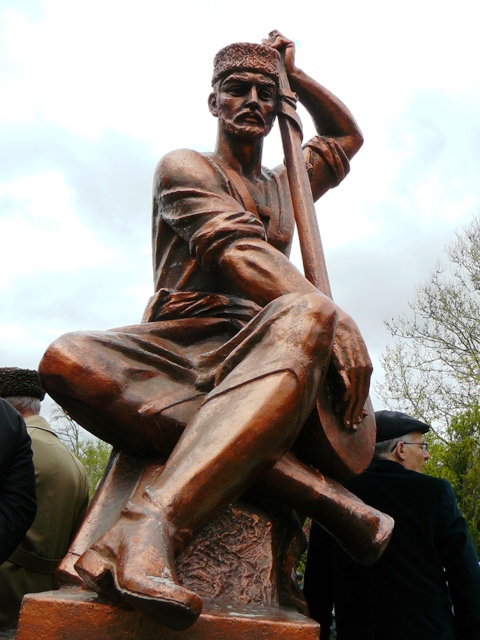 Памятник поэту Памятник поэту