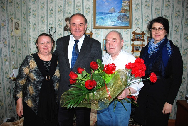 Илья Мельников Илья Мельников